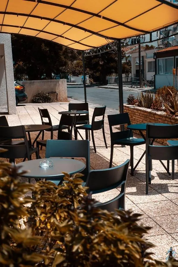 Olive Island Apartment Larnaca 0*,
